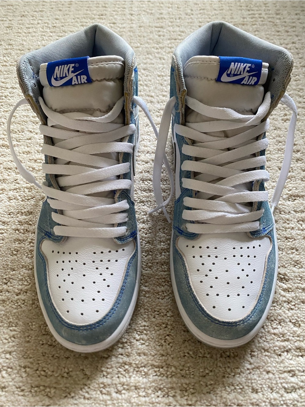 Jordan 1 Retro High - Hyper Royal Smoke Grey
